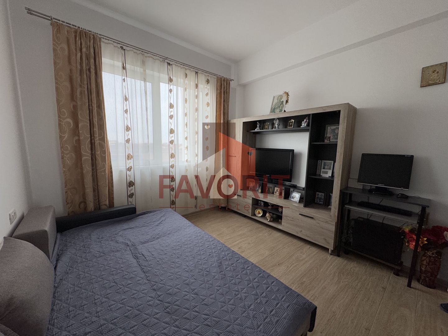 Etaj intermediar. Mobilat si utilat. Loc de parcare - Poză 6