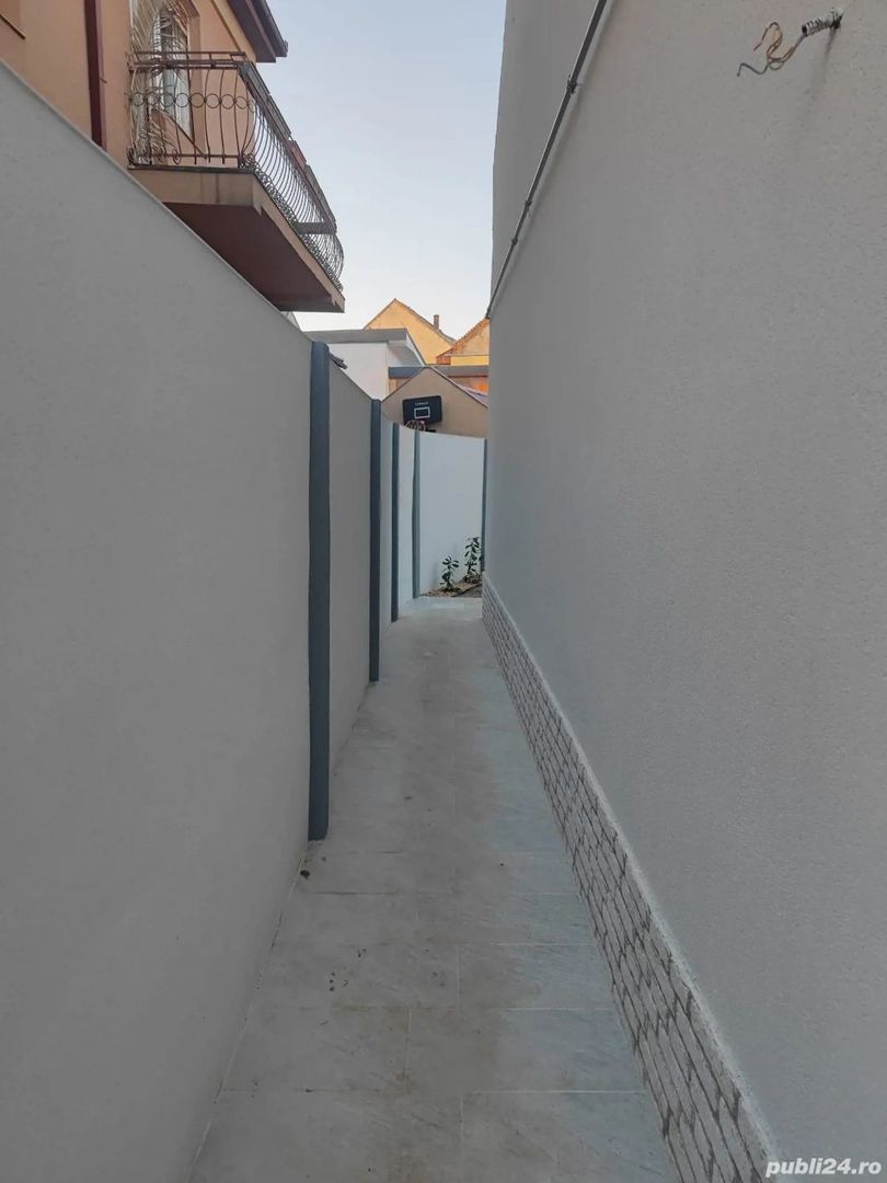 BRASADAS vinde casa individuala tip PARTER zona CENTRALA. - Poză 2