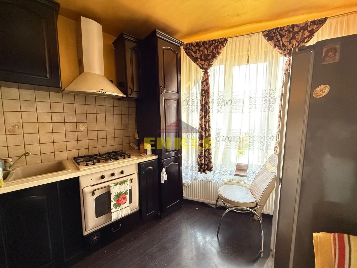 Casă de vânzare – Strada Iuliu Maniu - Poză 3