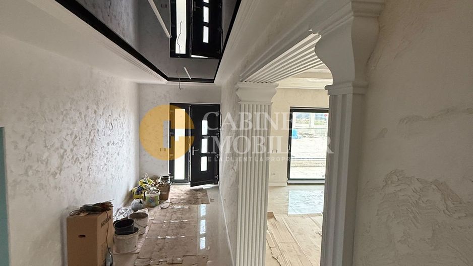 Vila PREMIUM - 6 camere - 3 bai - 750mp teren - La asfalt - Poză 7
