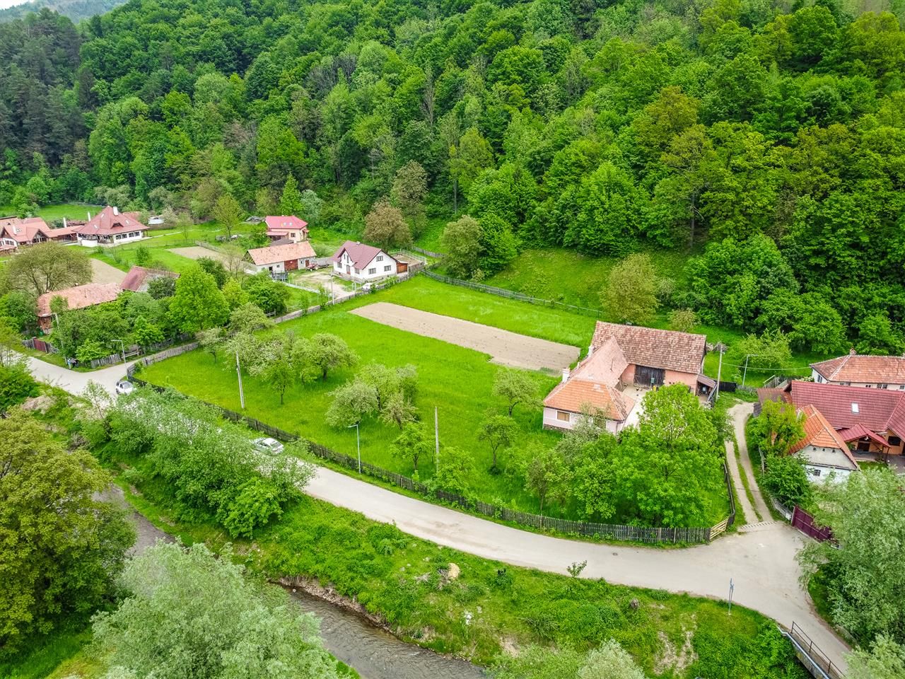 Teren intravilan, in impresionat cadru natural,Central, Sinca Noua,Brasov - Poză 10
