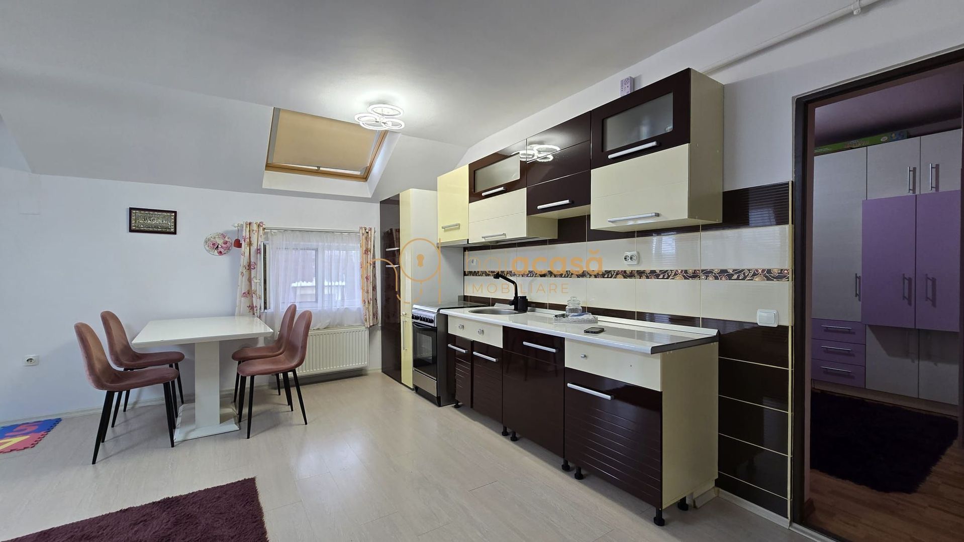 Apartament 2 camere 54 mp + balcon zona Florilor - Poză 2