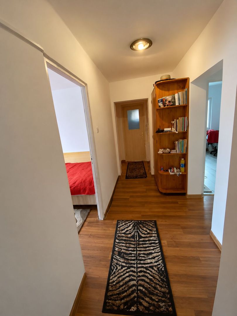 Apartament cu 4 camere de vanzare in zona Closca in Alba Iulia - Poză 5