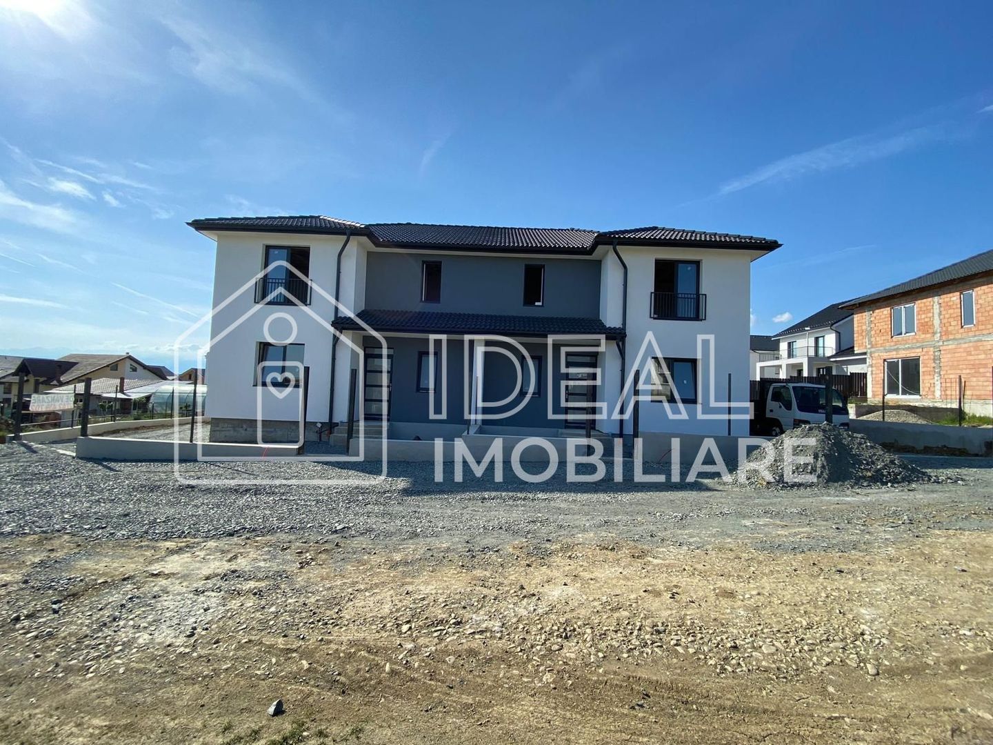 Casa cu 4 camere si 340 mp de curte, in Cartierul Arhitectilor - Poză 23