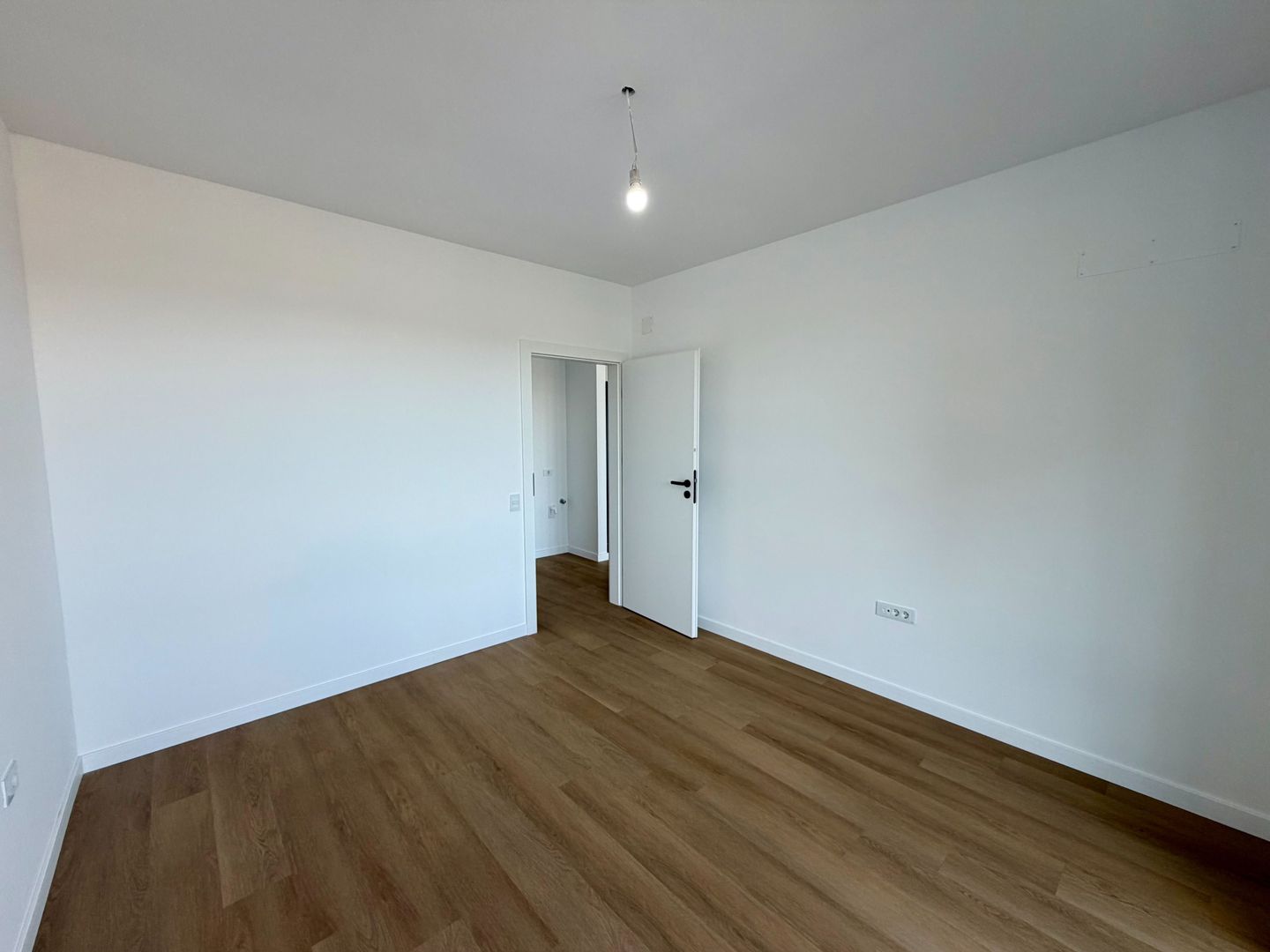 Apartament 2 camere tip studio | terasă 13 mp | Alphaville Distrikt - Poză 6