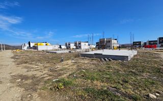 Vanzare teren cu temelie si AC, Micesti, 10 Km de Pitesti - Poză 3