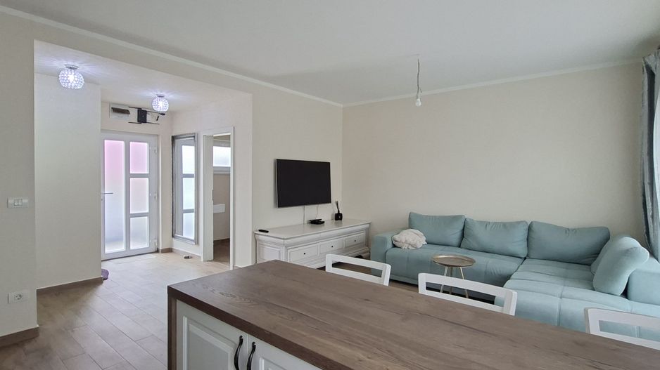 Casa la prima inchiriere cu 3 camere - Poză 2