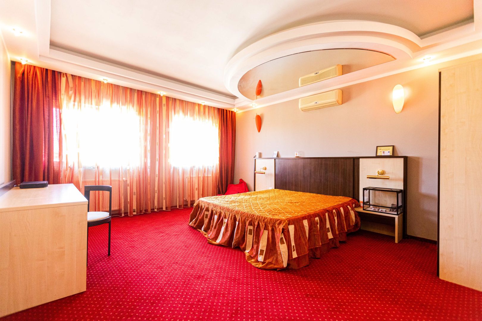 Dumbrăvița, la intrare – casă exclusivistă ideală locuință sau birou - Poză 9