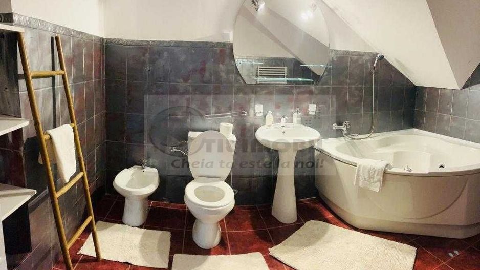 VILA/Casă ULTRACENTRAL IASI - 1500 EURO - Poză 6