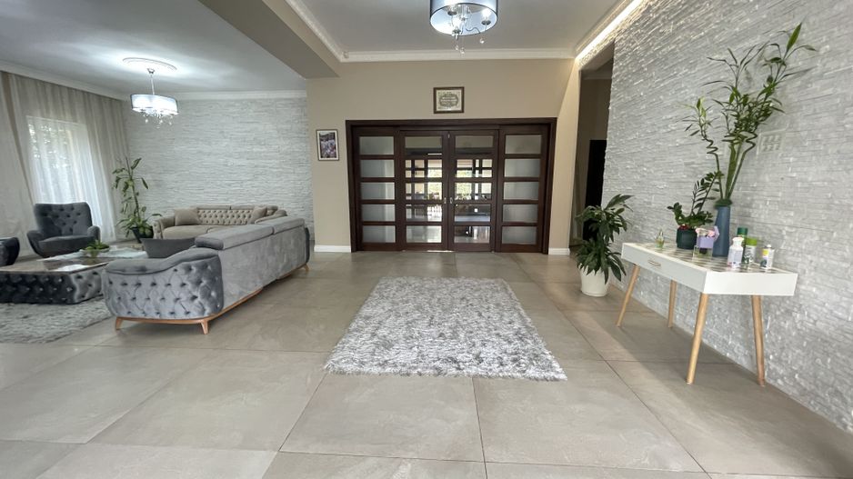 Proprietate exclusivista in Dumbravita - Poză 3