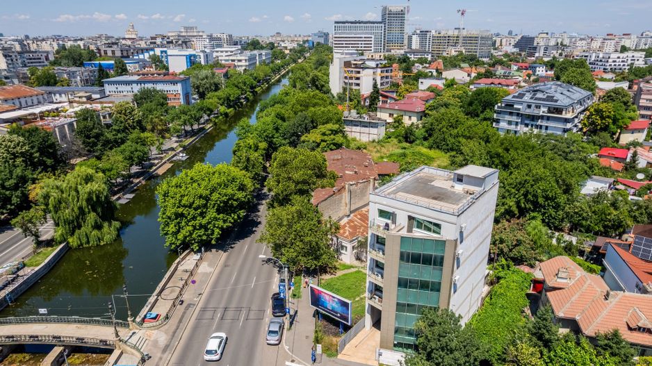 Clădire de birouri premium în zona Timpuri Noi - Poză 9