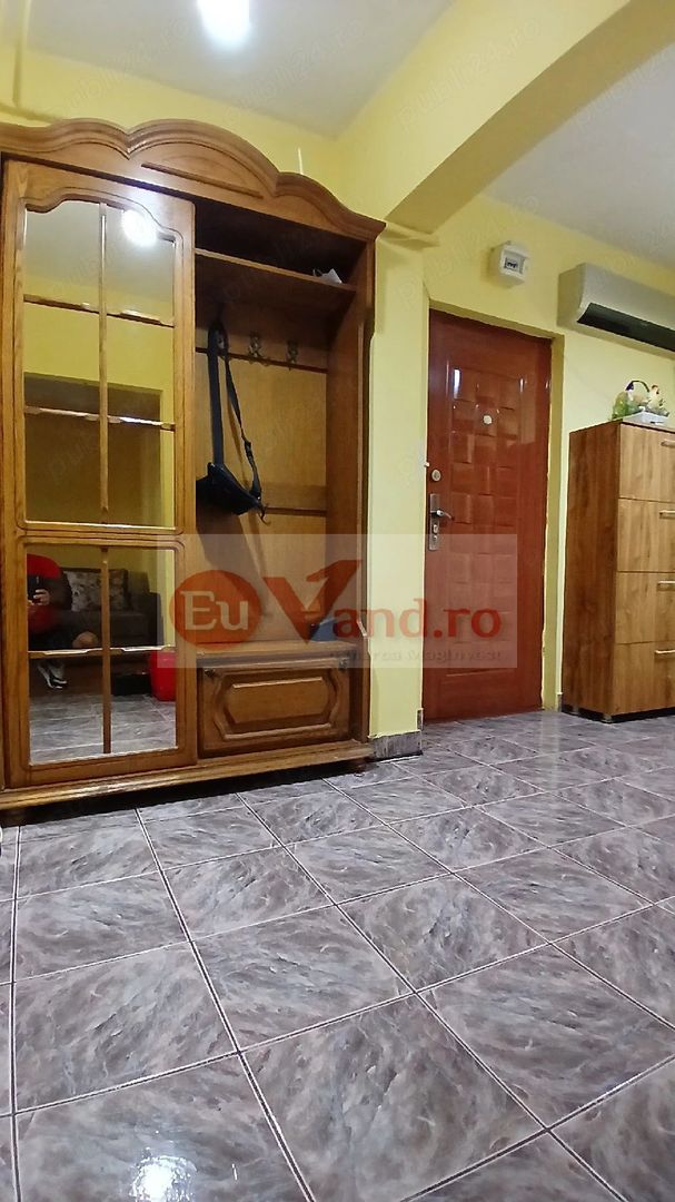De inchiriat apartament 3 camere, I. C. frimu, et. 3, 450 euro - Poză 2