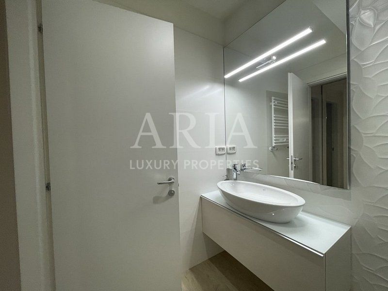 RESIDENCE 5 - PENTHOUSE - IANCU NICOLAE -4 camere - Poză 20