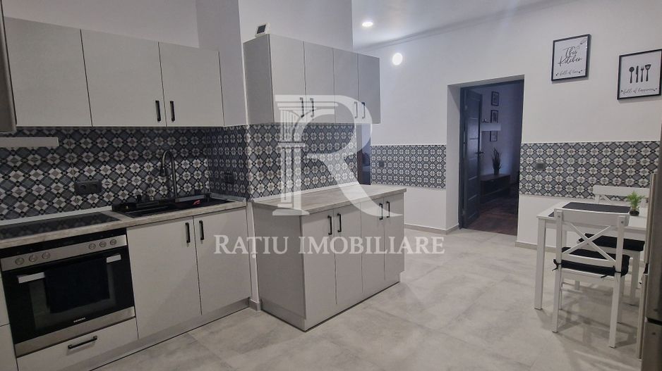 Apartament cu 2 camere | Ultracentral | Oradea - Poză 14