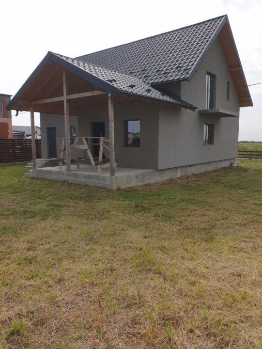 AZURA Imobiliare Pitesti - De Vanzare Casa Albota zona Luxor - Poză 2