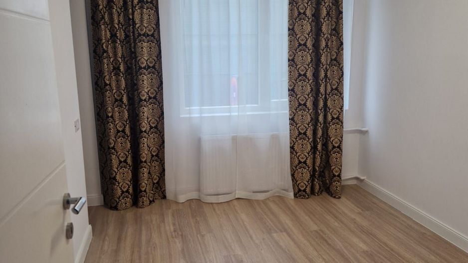 De Vanzare Apartament 2 Camere Unirii - Cocor sector 3 - Poză 3