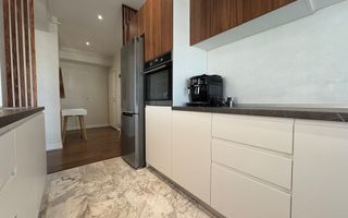 Apartament 2 camere + posibilitate 2 locuri parcare Copou - Royal Town - Poză 3