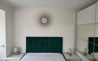 Apartament 2 camere, renovat si amenajat modern, metrou P-ța Unirii la 10 min. - Poză 11