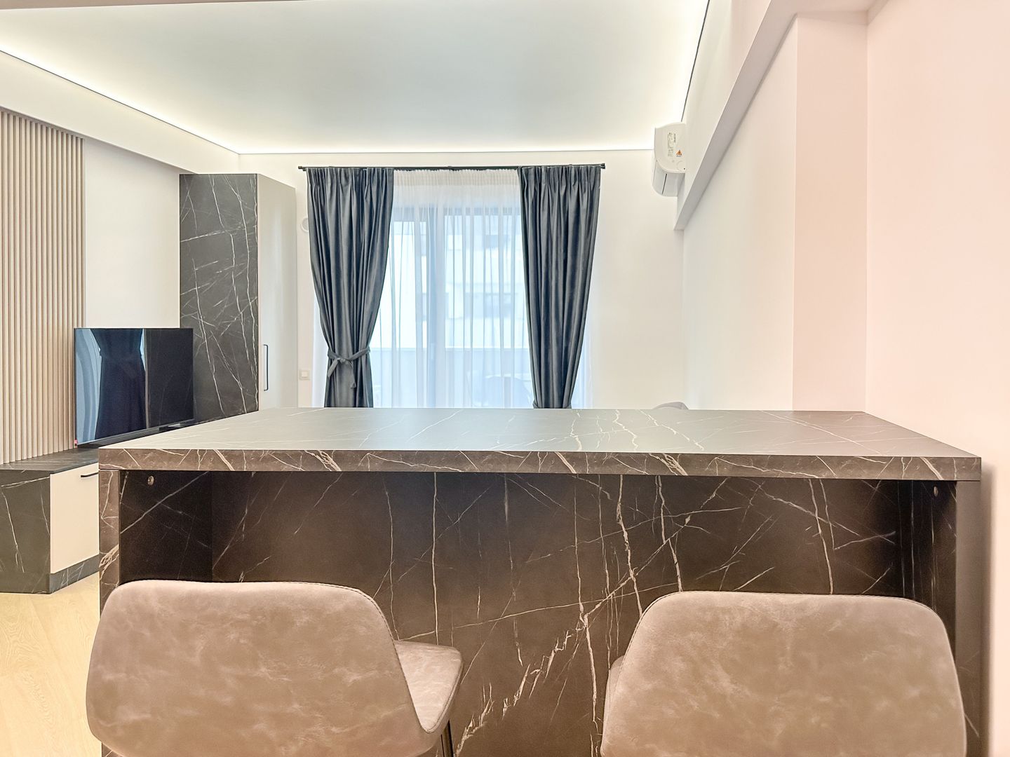 Apartament 3 camere I Cortina North I Parcare subterană - Poză 6