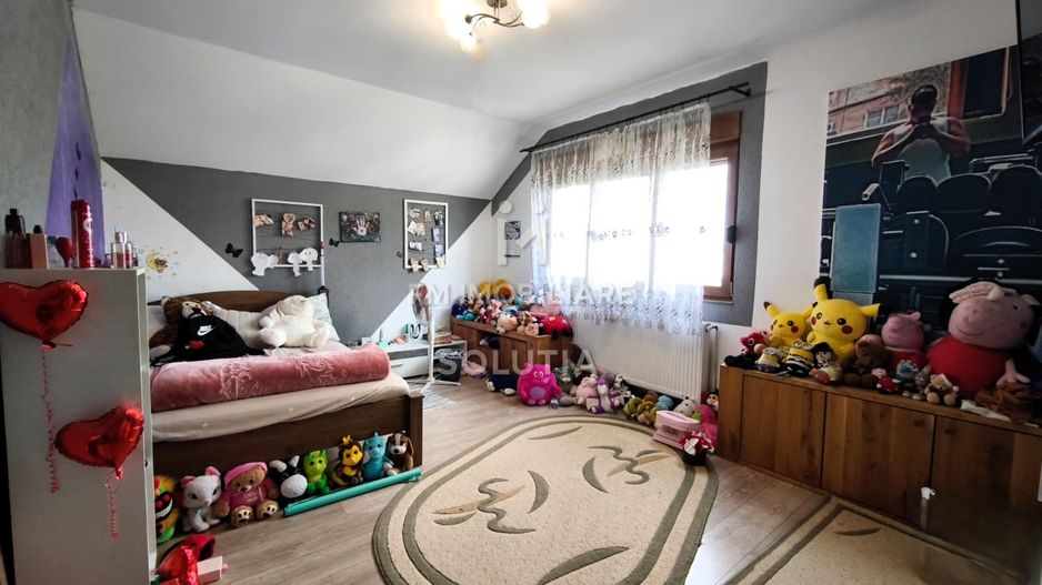 Casă de vânzare - Săsar - 4 dormitoare - teren 459 - garaj - Poză 3