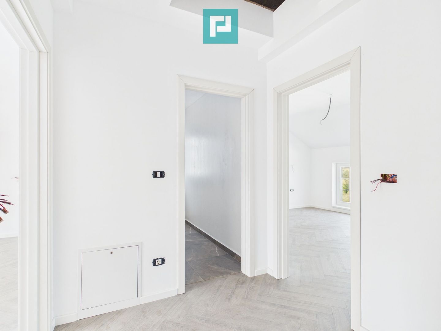 Duplex cu 4 camere Urseni-Moșnița Nouă - Poză 8