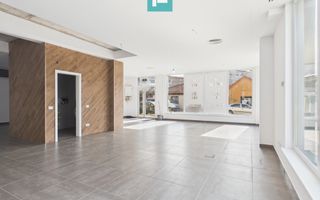 Spațiu comercial nou, 100 mp, vitrine mari, garaj - Poză 3