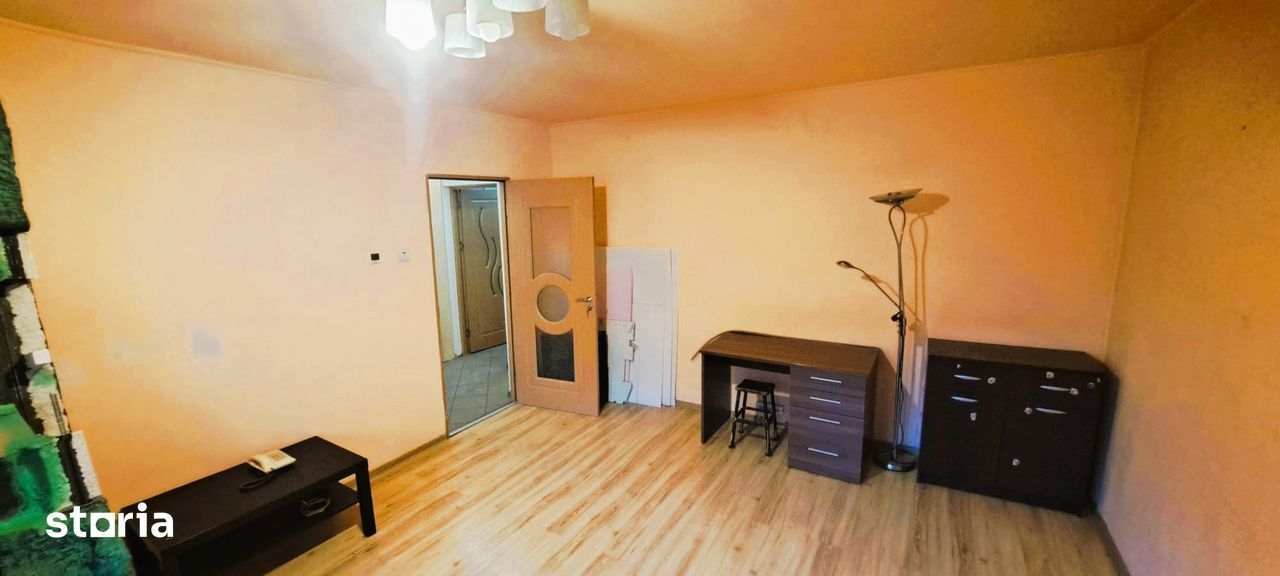 Ap.3 cam de inchiria | 73mp | Parter | bloc reabilitat | 13 Septembrie-Botorani - Poză 2