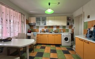 Casa individuala/Zona Strazii Bisericii Ortodoxe - Poză 9