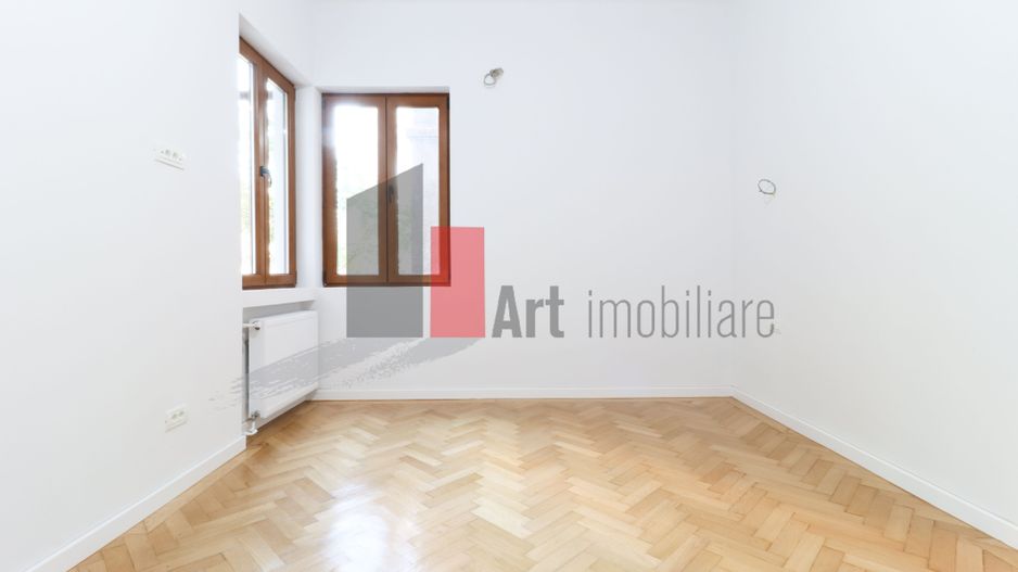 Apartamentul "ZORAGARRIA", Armeneasca,finisat lux, PRIMII LOCATARI DUPA RENOVARE - Poză 26