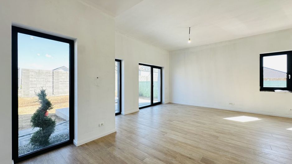 Design Ultramodern | Pompa de caldura | 131 mp, 4 bai | Langa Padure - Poză 16