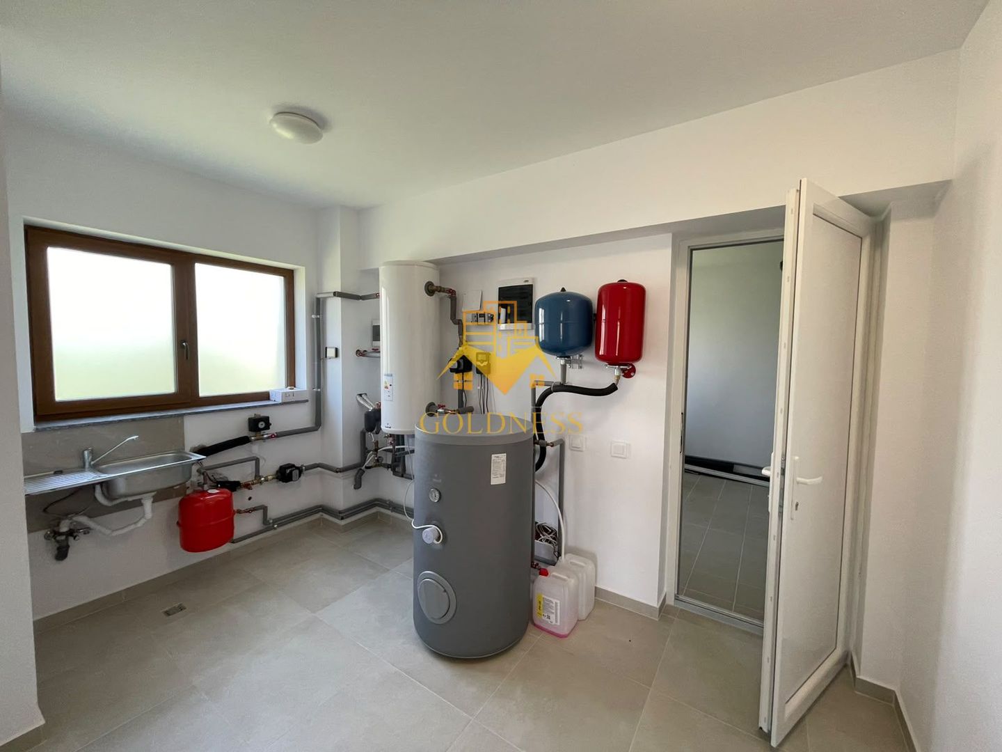 Casa individuala, Premium, Curte 500Mp, 4 Camere, Salicea, Sun tropez - Poză 19