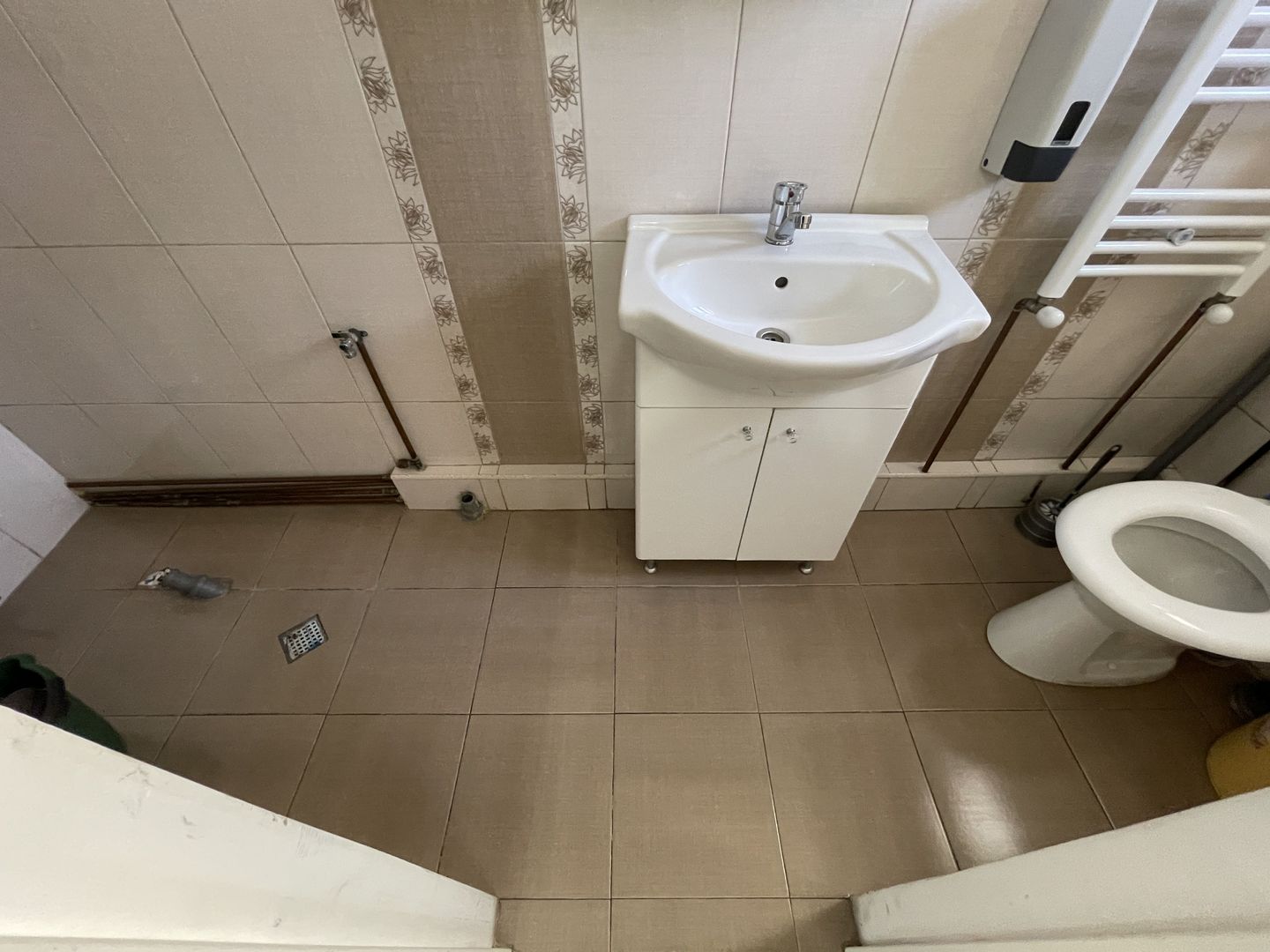 DE VANZARE SPATIU CU MULTIPLE DESTINATII - Poză 13