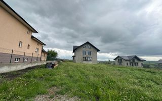CASĂ LA GRI DE VÂNZARE ÎN MOARA NICA, SUCEAVA | 200.000€ - Poză 3