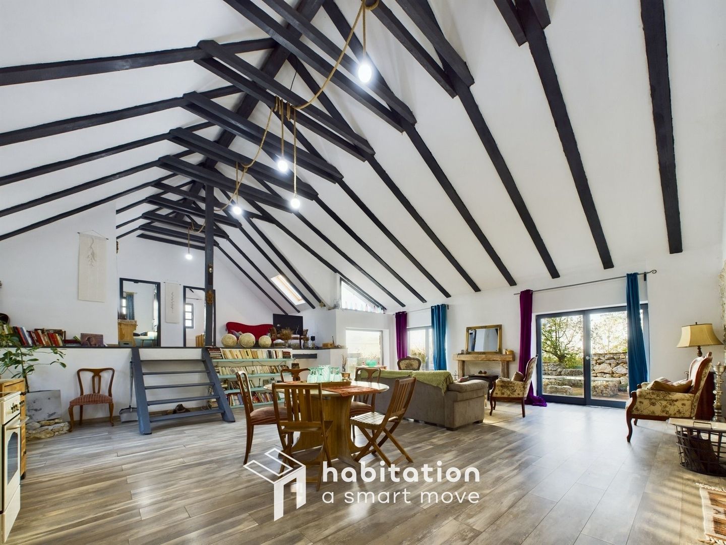 Casă cu 4 dormitoare + piscină în Socolari – ideală pentru investiție - Poză 13