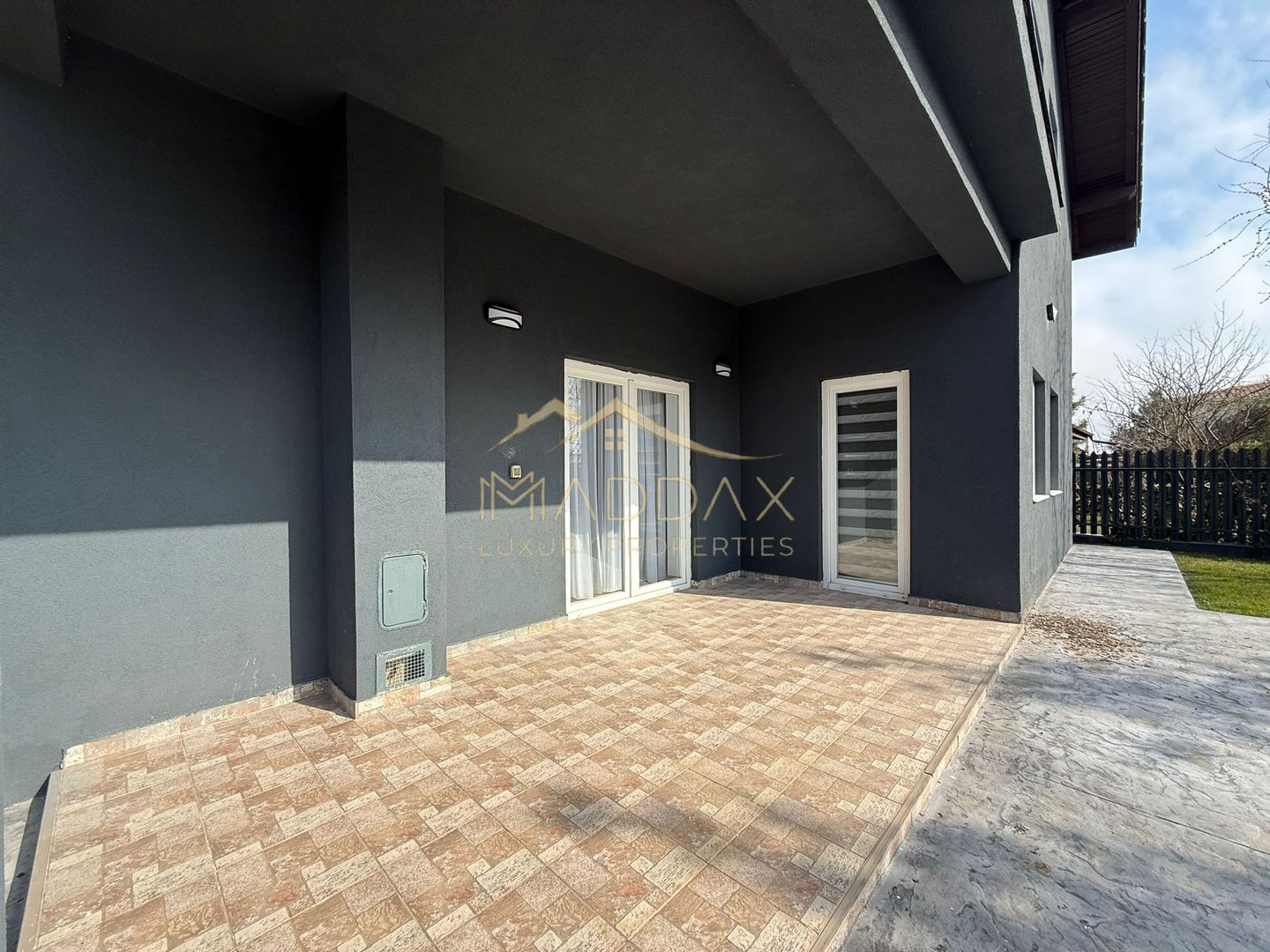 Vila moderna Corbeanca-spatiu, confort si intimitate - Poză 12