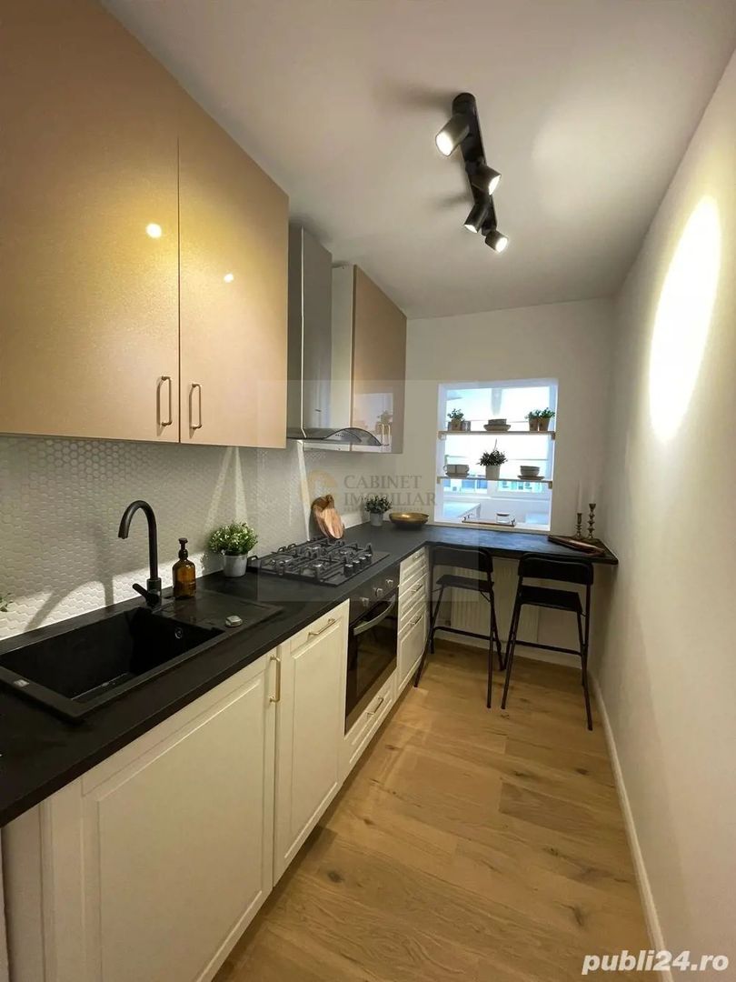 Garsoniera - Blvrd Banu Manta -  Bloc 1981 - Etaj 7/9 - Poză 2