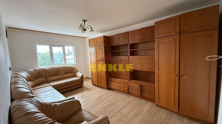 De vânzare apartament cu 2 camere, zona Bucovina. - Poză 2