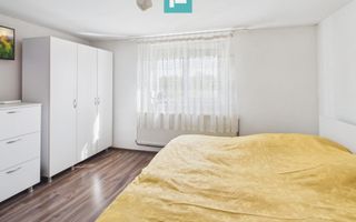 Casă retrasă Pișchia – 4 camere, teren 920 mp - Poză 4