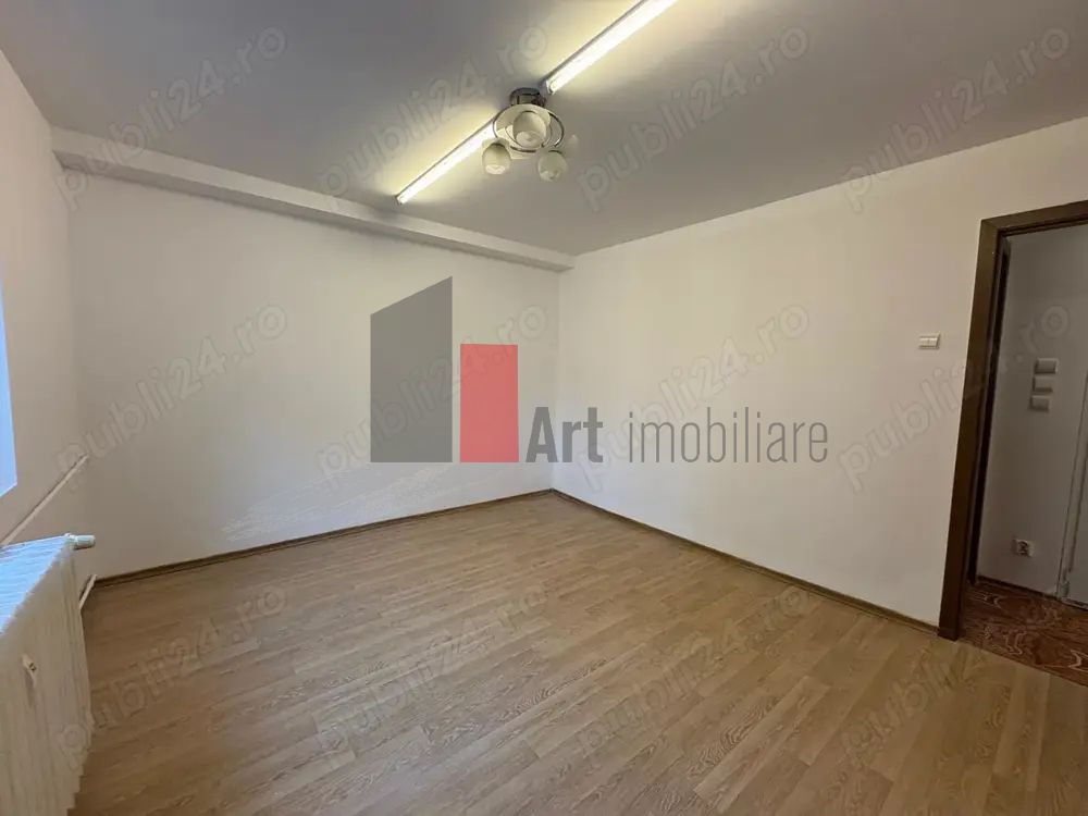 APARTAMENT  2 CAMERE  SEBASTIAN - Poză 2