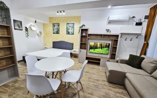 Ultracentral Unirii garsonieră 33mp - Poză 1