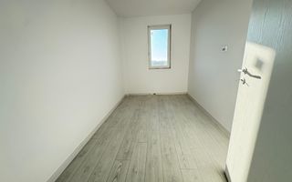 Apartament cu 3 camere in Giroc - Poză 2