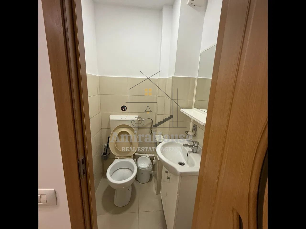 Apartament 3 camere mobilat si 2 garaje zona Bucium - Poză 18