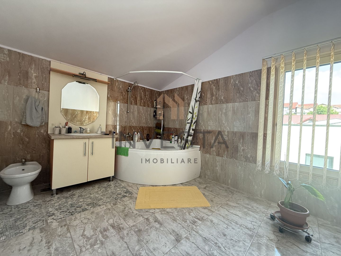 Casa individuala in cartierul Europa! - Poză 11