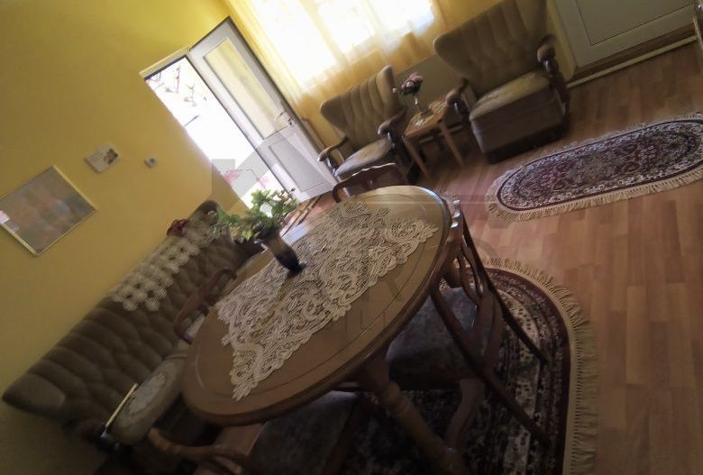 Casă de vânzare în Porumbeni – liniște, natură și confort, la doar ~20 minute de Târgu Mureș - Poză 7