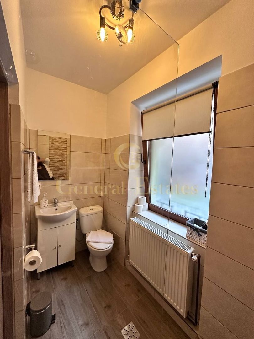 Apartament spre vanzare amplasat la doar 2 minute de Piata Sfatului - Poză 12