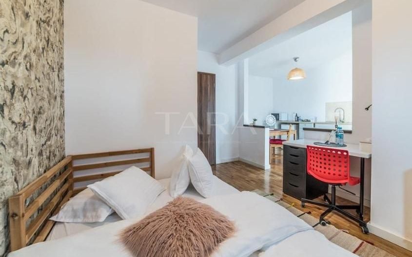 Duplex spațios și modern, cu teren generos, zona Europa - Poză 1