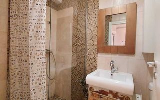 Închiriez apartament 2 camere modern,Piața Alba Iulia,centrală proprie - Poză 6