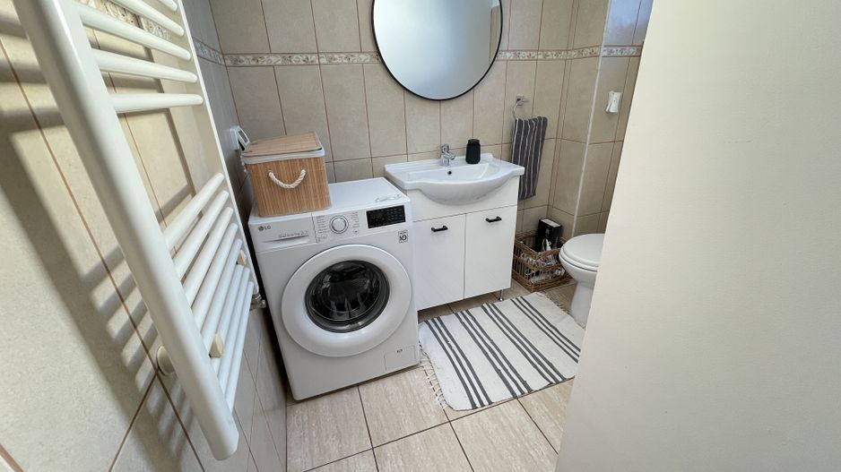 Casa moderna, frumos amenajata in zona Bogdanestilor - Poză 12