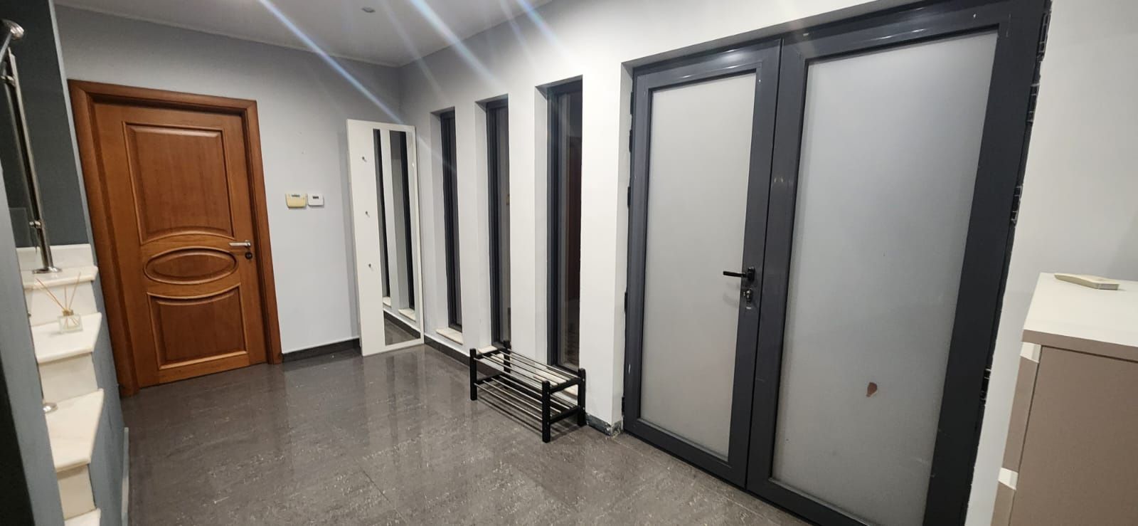 Vila de inchiriat  -Otopeni - Poză 8