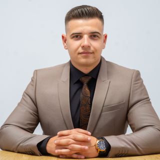 Dan Popescu - Platinum Imobiliare